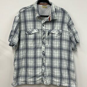 Cabelas vented gray white short sleeve plaid button down shirt 2xL